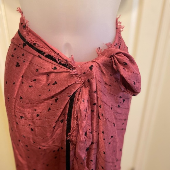 Maurice’s - Lovely plum color long sarong w/black heart & shimmer, 46” x 44” - Picture 3 of 10